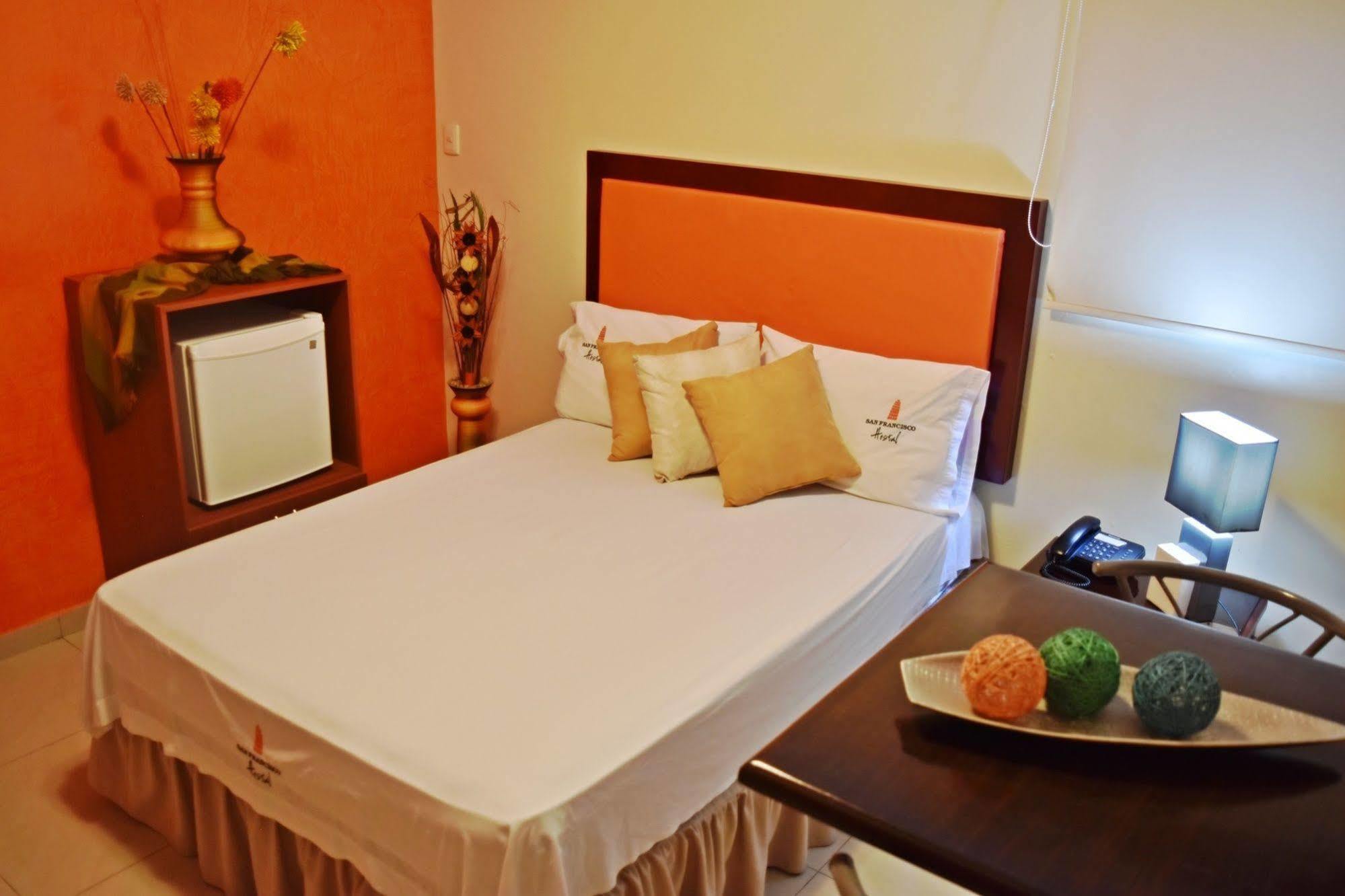 San Francisco Apart Hotel Guayaquil Exterior foto